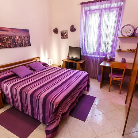 Bed & Breakfast L'aurora Viola 4*