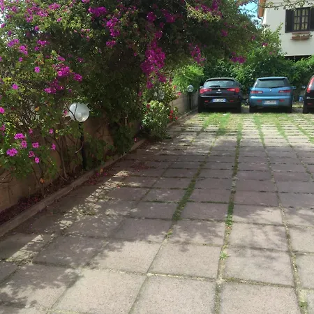 L'aurora Viola 4* Carbonia