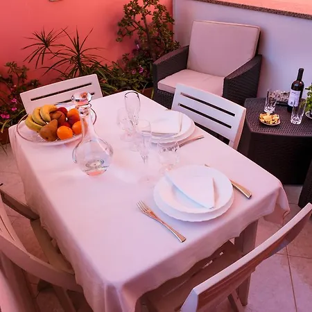 Bed & Breakfast L'aurora Viola Carbonia