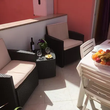 L'aurora Viola 4* Carbonia