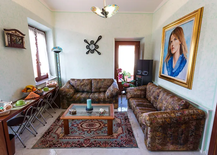 L'aurora Viola 4* كاربونيا