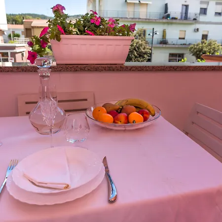 L'aurora Viola 4* קרבוניה