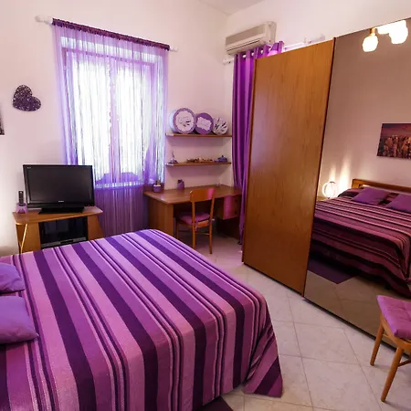 לינה וארוחת בוקר L'aurora Viola קרבוניה