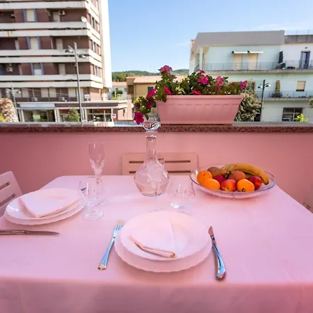 לינה וארוחת בוקר L'aurora Viola