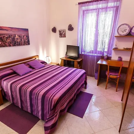 Bed & Breakfast L'aurora Viola