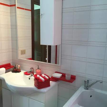 לינה וארוחת בוקר L'aurora Viola