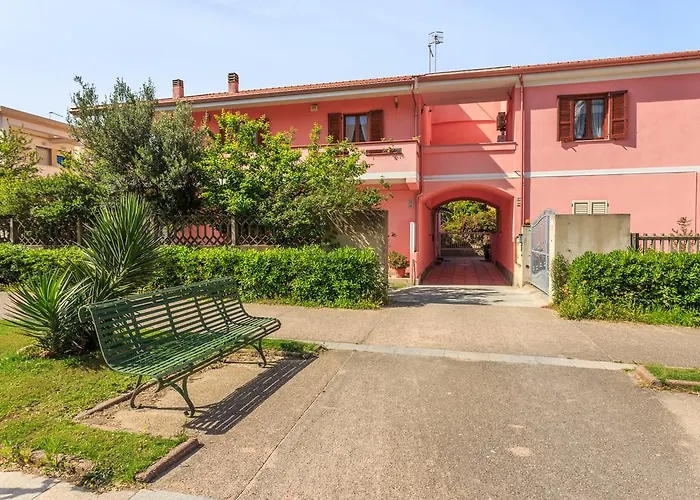 L'aurora Viola Nocleg ze śniadaniem Carbonia